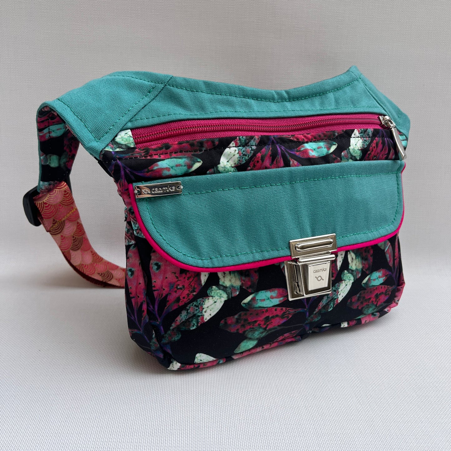 Special Sakura & Silver Top + Bolsillo trasero · Pieza Única Núm. 15374