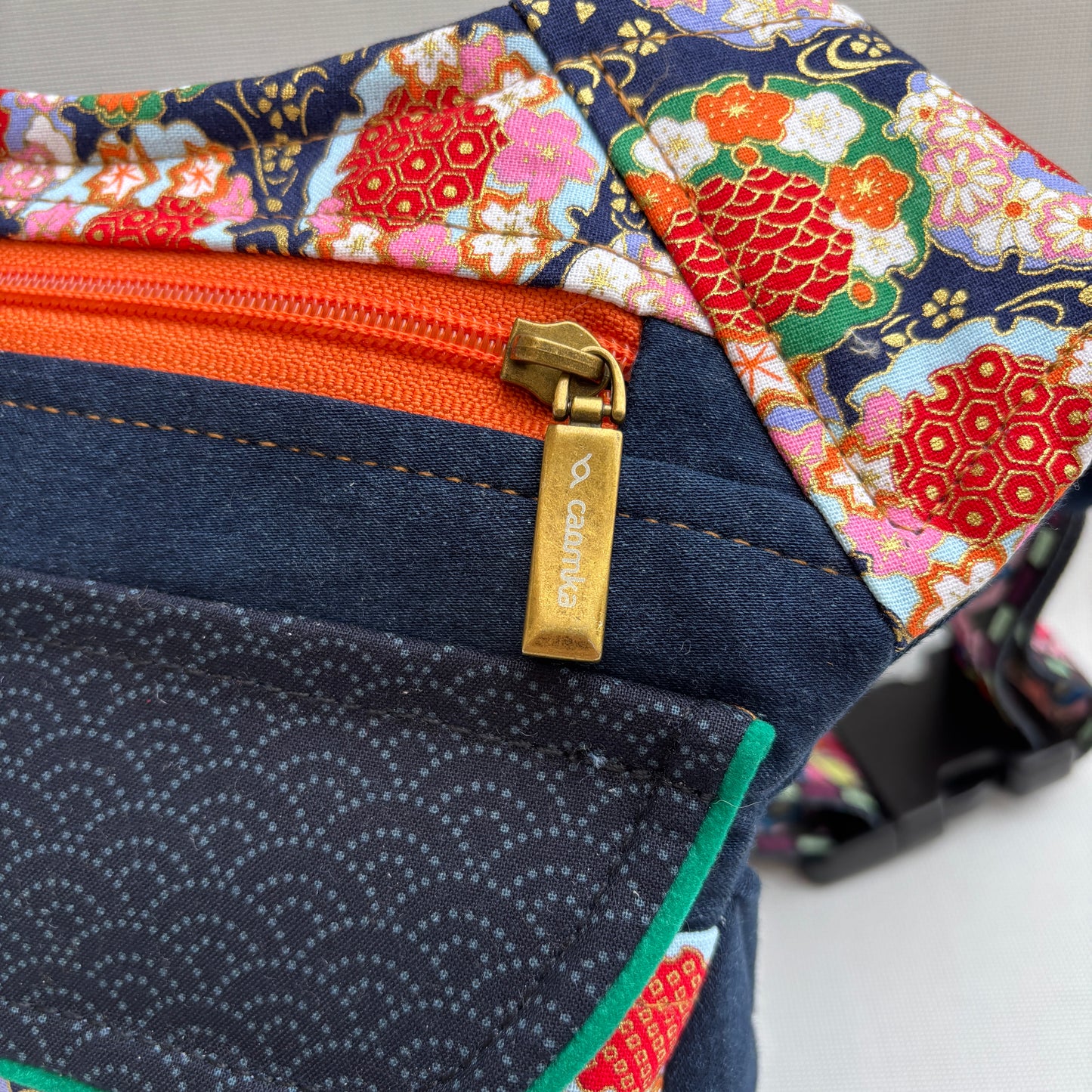 Special Japanese Top ♻️ Jeans Recycled ♻️ + Bolsillo trasero · Pieza Única Núm. 17074