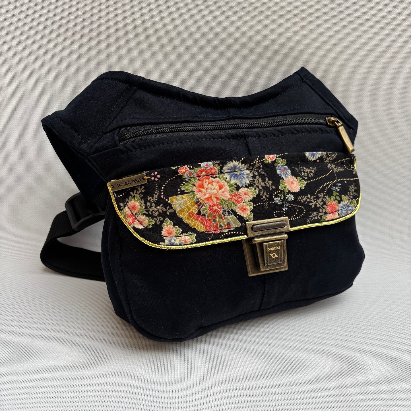 Special Japanese ♻️ Jeans Recycled ♻️ + Bolsillo trasero · Pieza Única Núm. 17075