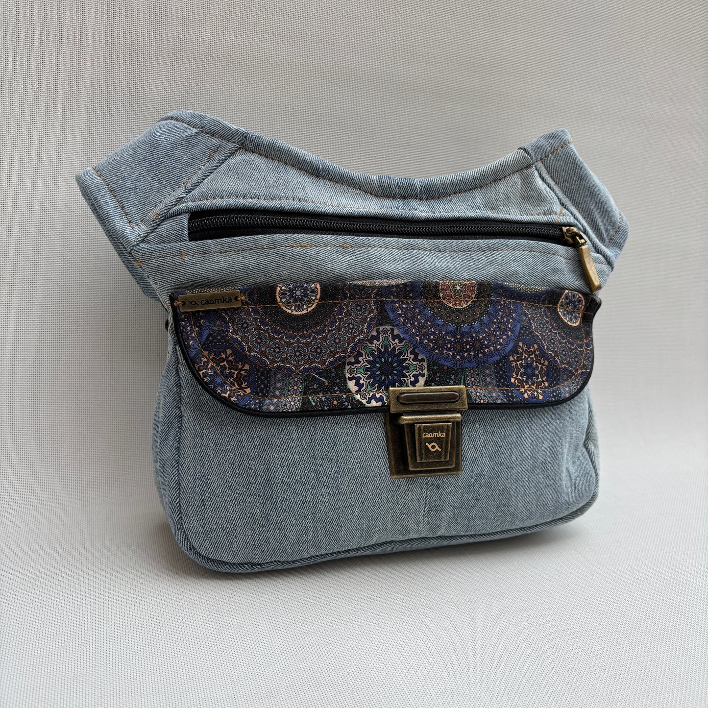 Special ♻️ Jeans Recycled ♻️ + Bolsillo trasero · Pieza Única Núm. 17071