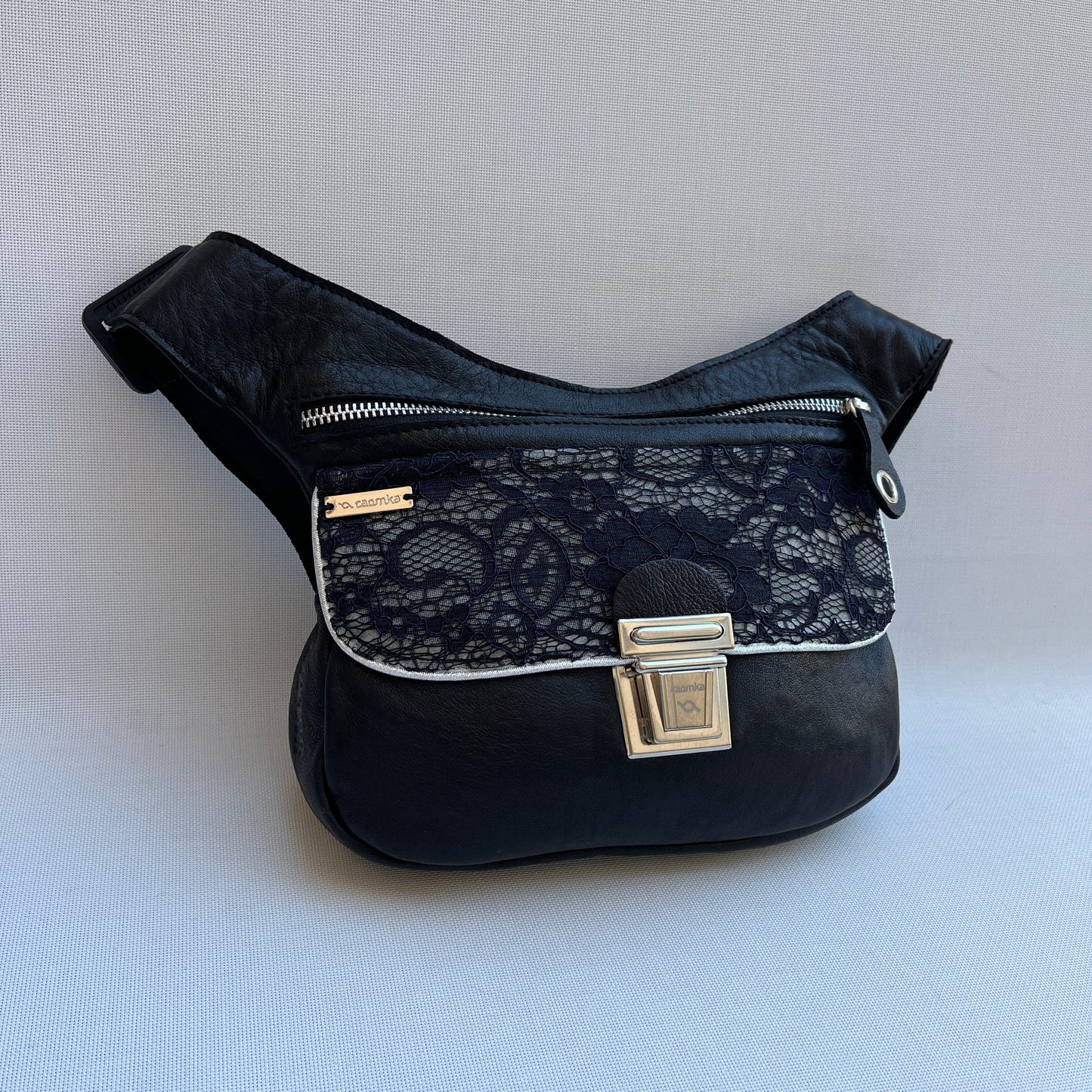 Special Elegant Black · Piel natural BioCuir® · Pieza Exclusiva Núm. 13672