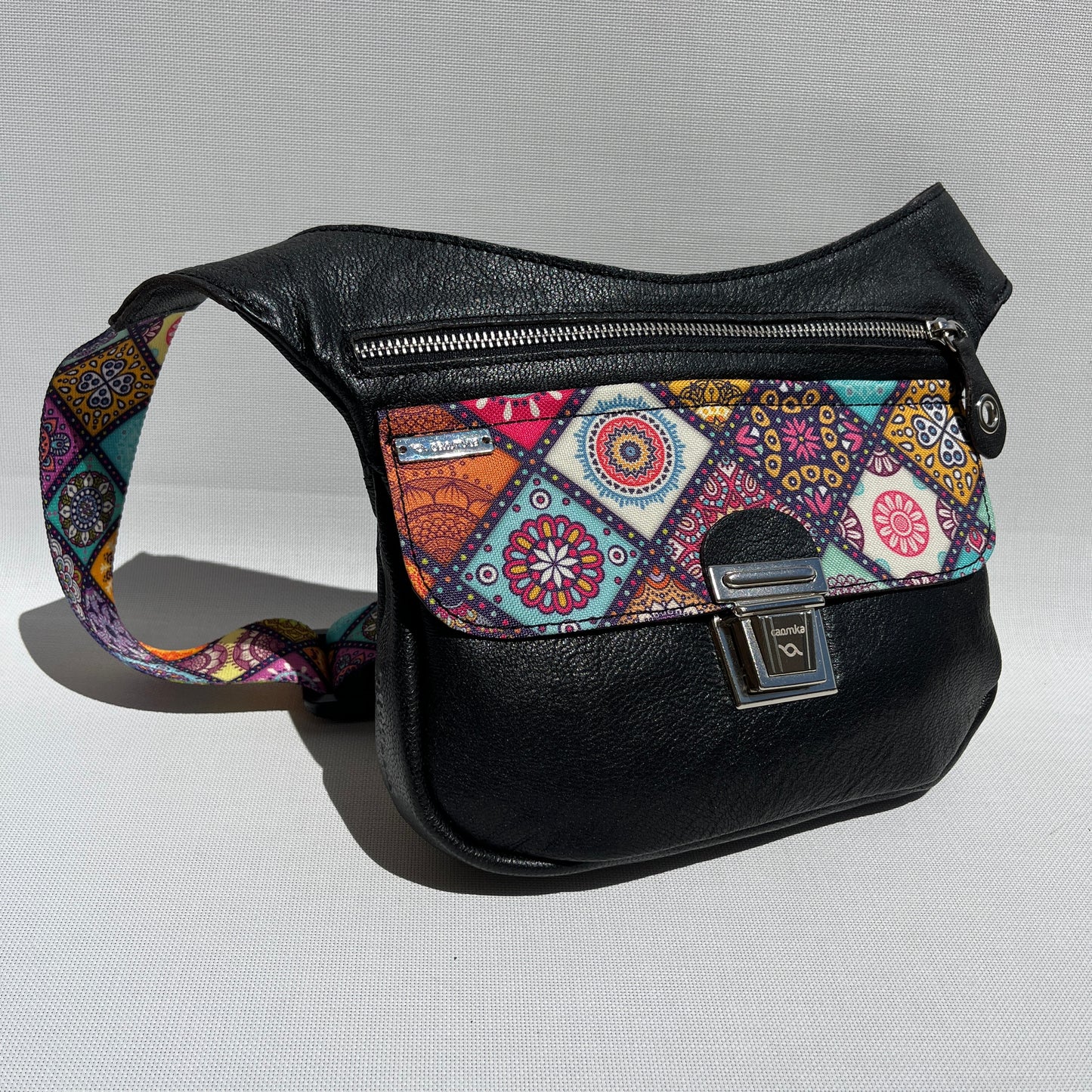 Special Black & Mandalas · Piel natural BioCuir® · Pieza Única Núm. 13762