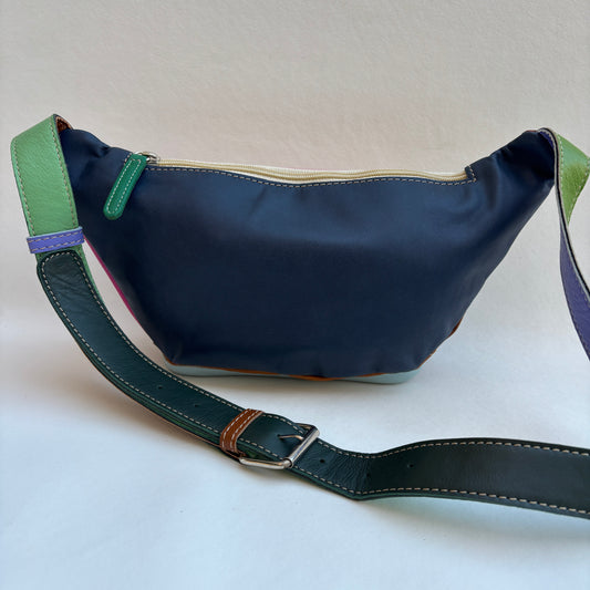 Riñonera RetroChic Analia Happy Colors · Piel · Pieza Única Núm. 19399