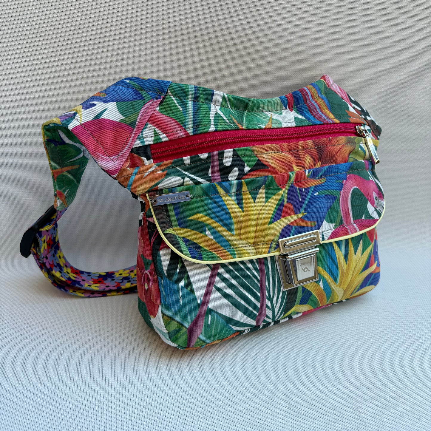 Special Tropical Colors Top · Pieza Única Núm. 16305