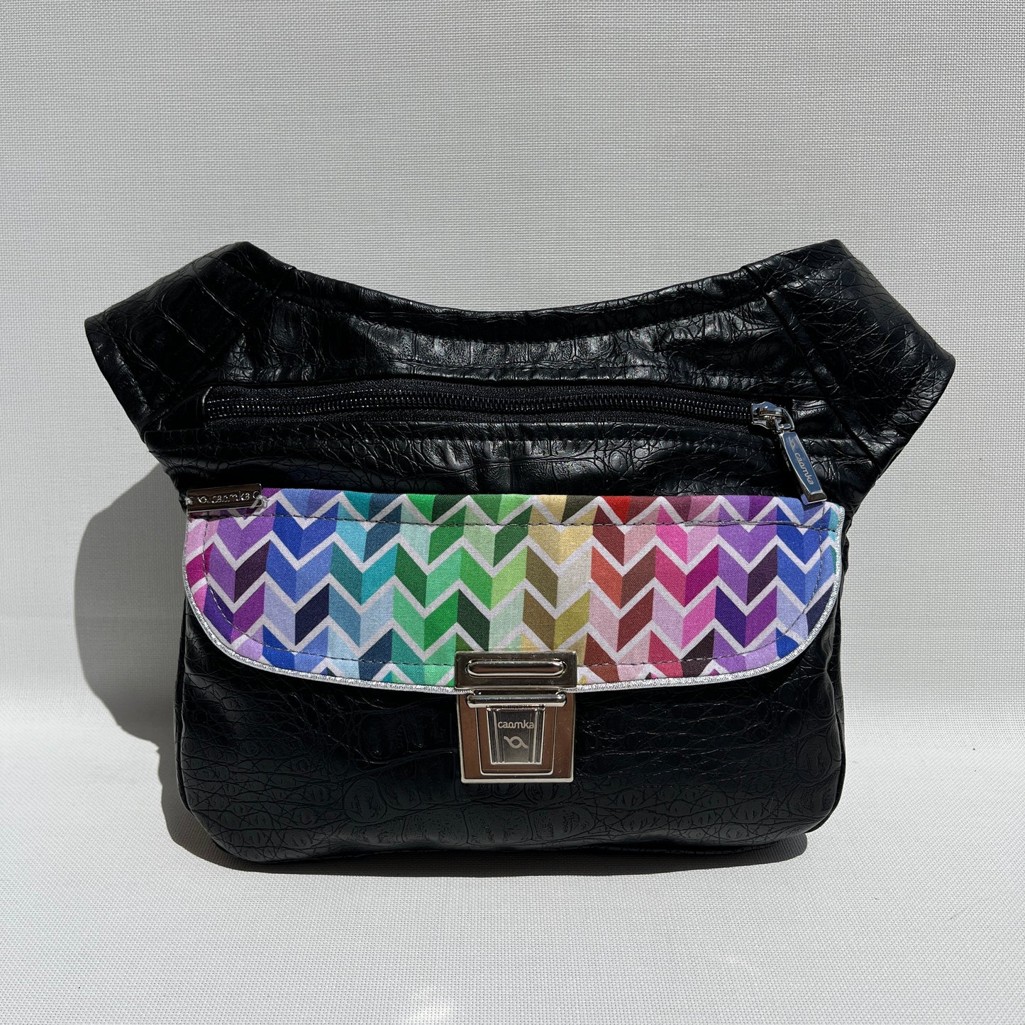 Special Black Elegant Leatherette Exclusive Piece No. 13394