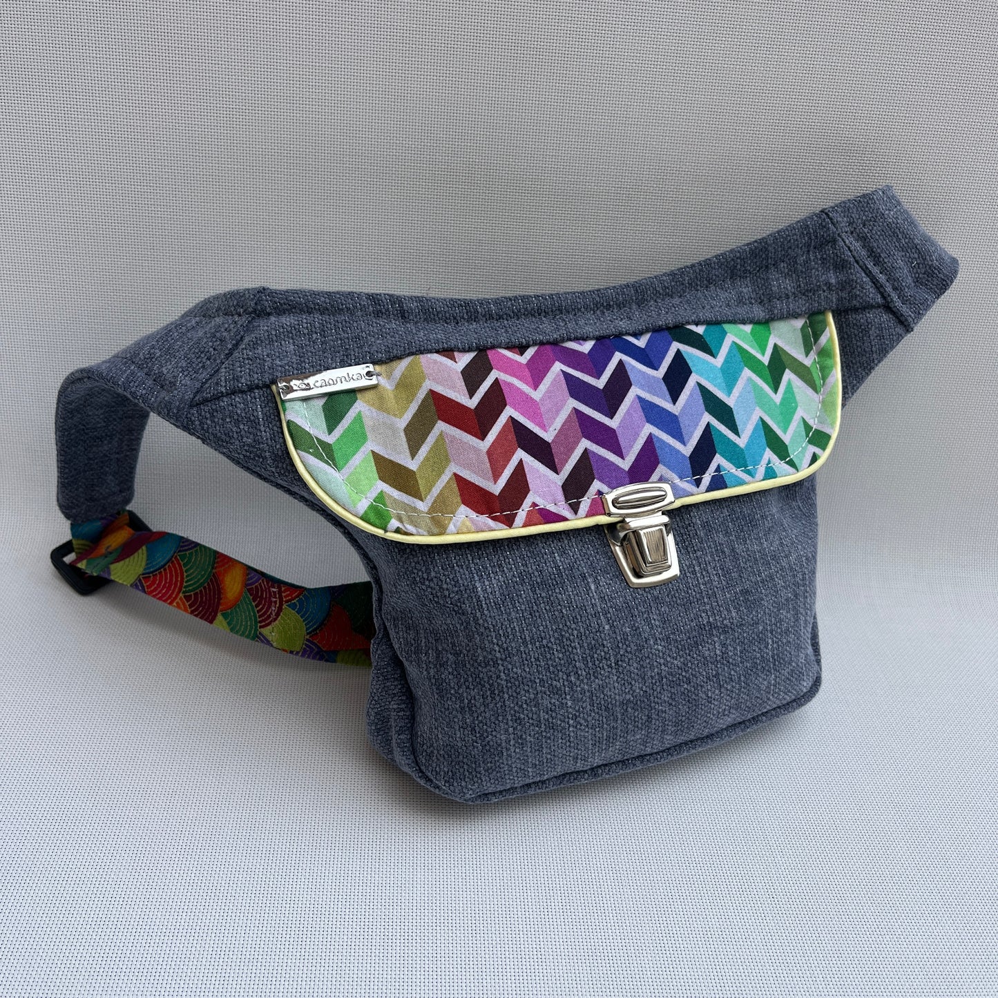 Mini Special Rainbows Top · Pieza Única Núm. 15397