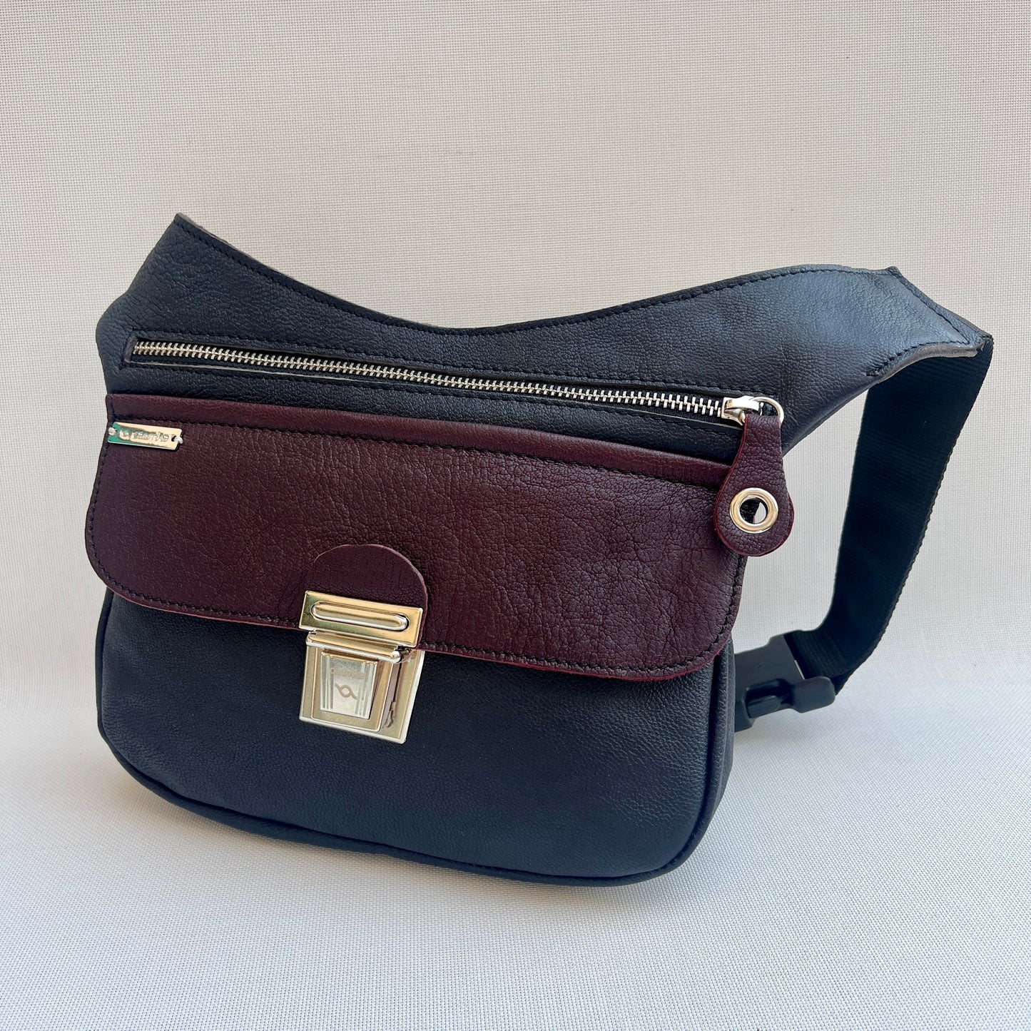 Special Dark Blue & Burdeos · Piel natural BioCuir® · Pieza Exclusiva Núm. 14558