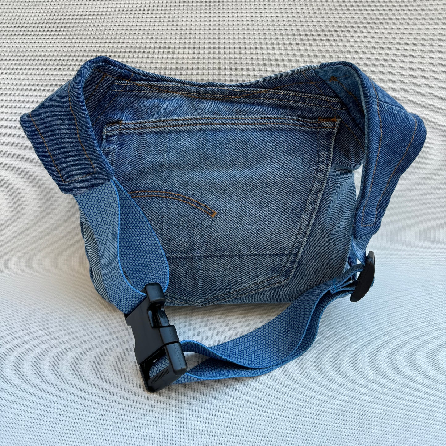 ♻️ Jeans Recycled ♻️ Einzelstück Nr. 11975