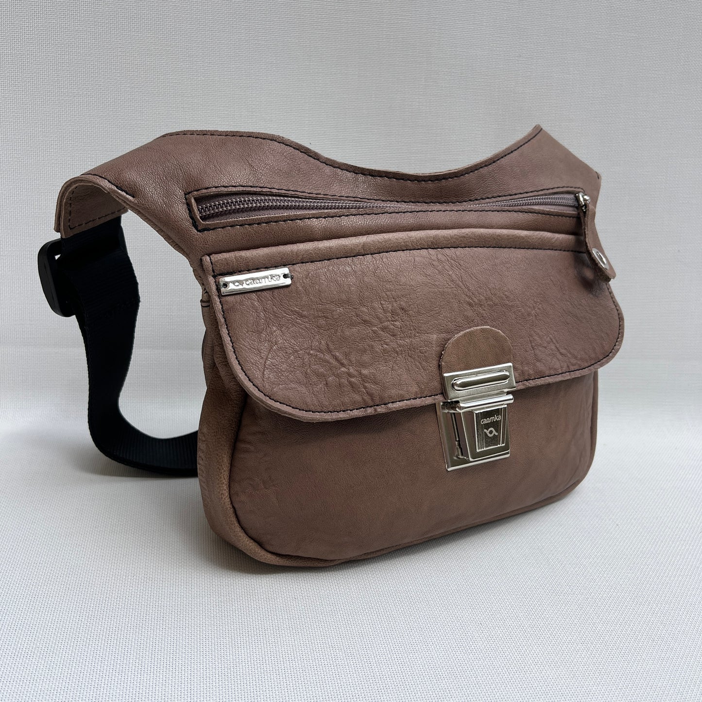 Classic Sweet Brown · Piel natural BioCuir® · Pieza Exclusiva Núm. 13775