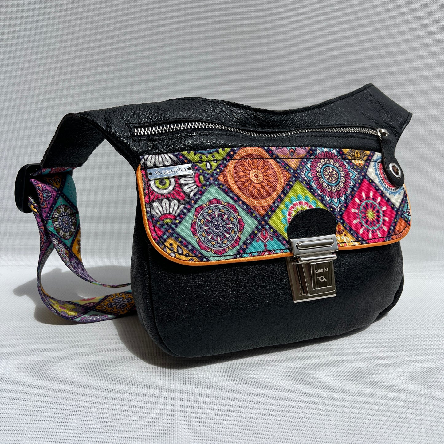 Special Black & Mandalas · Piel natural BioCuir® · Pieza Única Núm. 13759