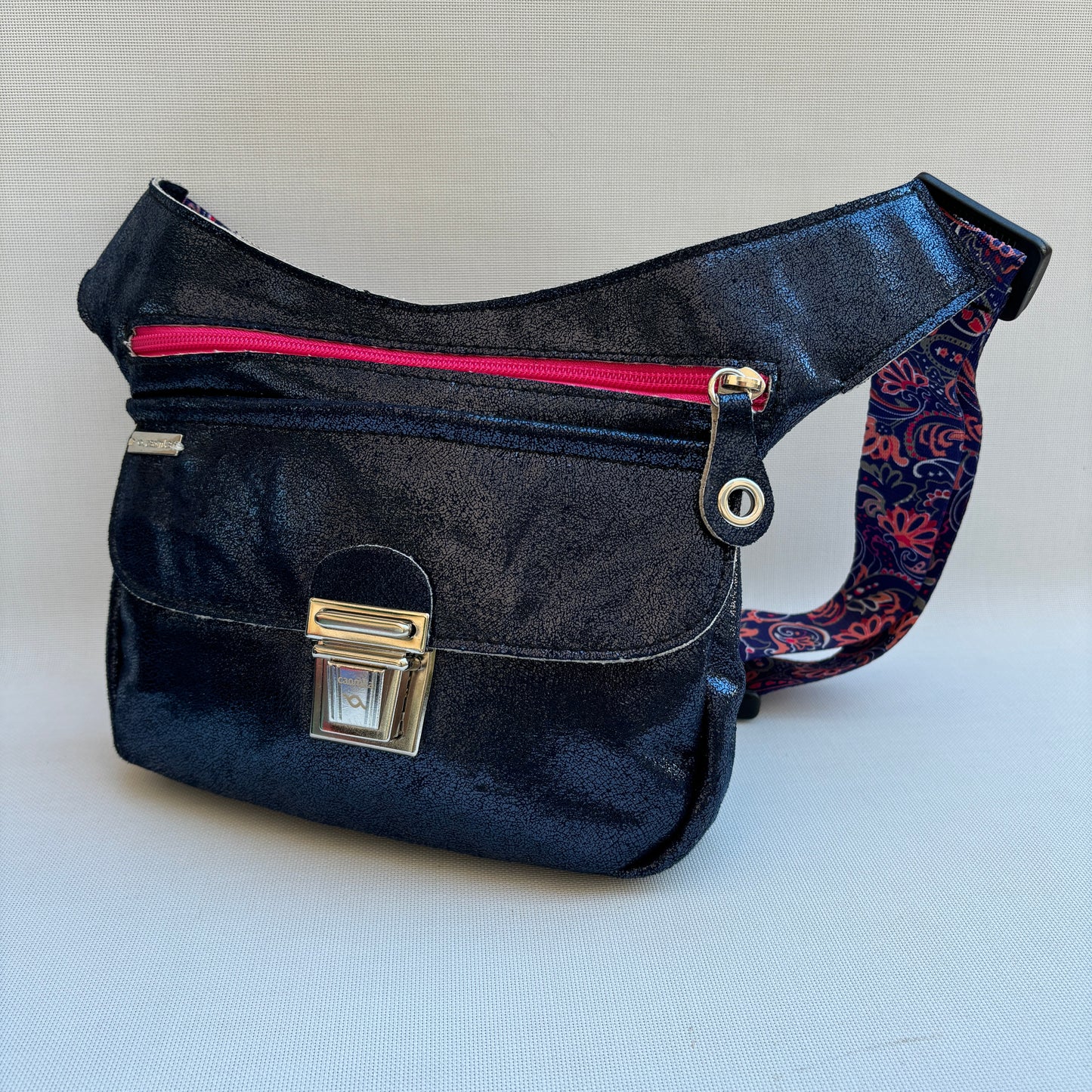Metal Elegant Night Blue + Bolsillo trasero · Pieza Única Núm. 16345