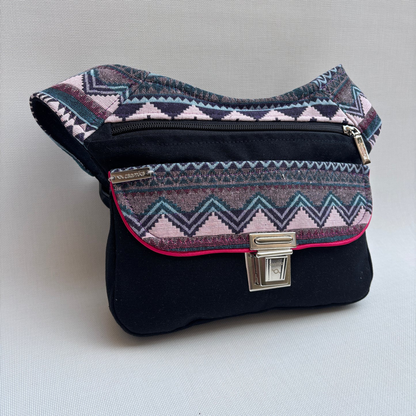Riñonera "Special Etnical Top" + Bolsillo trasero · Pieza Única Núm. 17121
