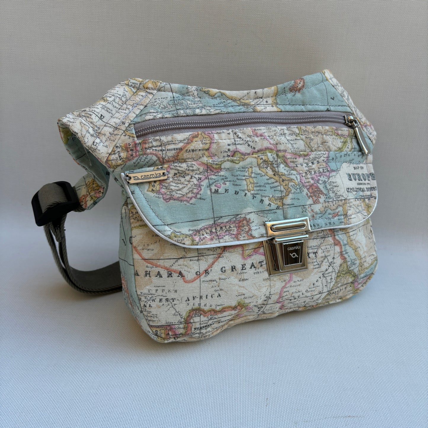 Spezielle Weltkarte + Gesäßtasche Einzelstück Nr. 11951