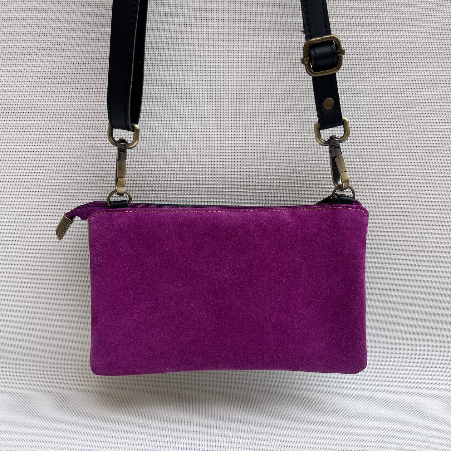 Riñonera multifunción NANO "Pura Energía" · Piel Serraje · Pieza Exclusiva Núm. 14621