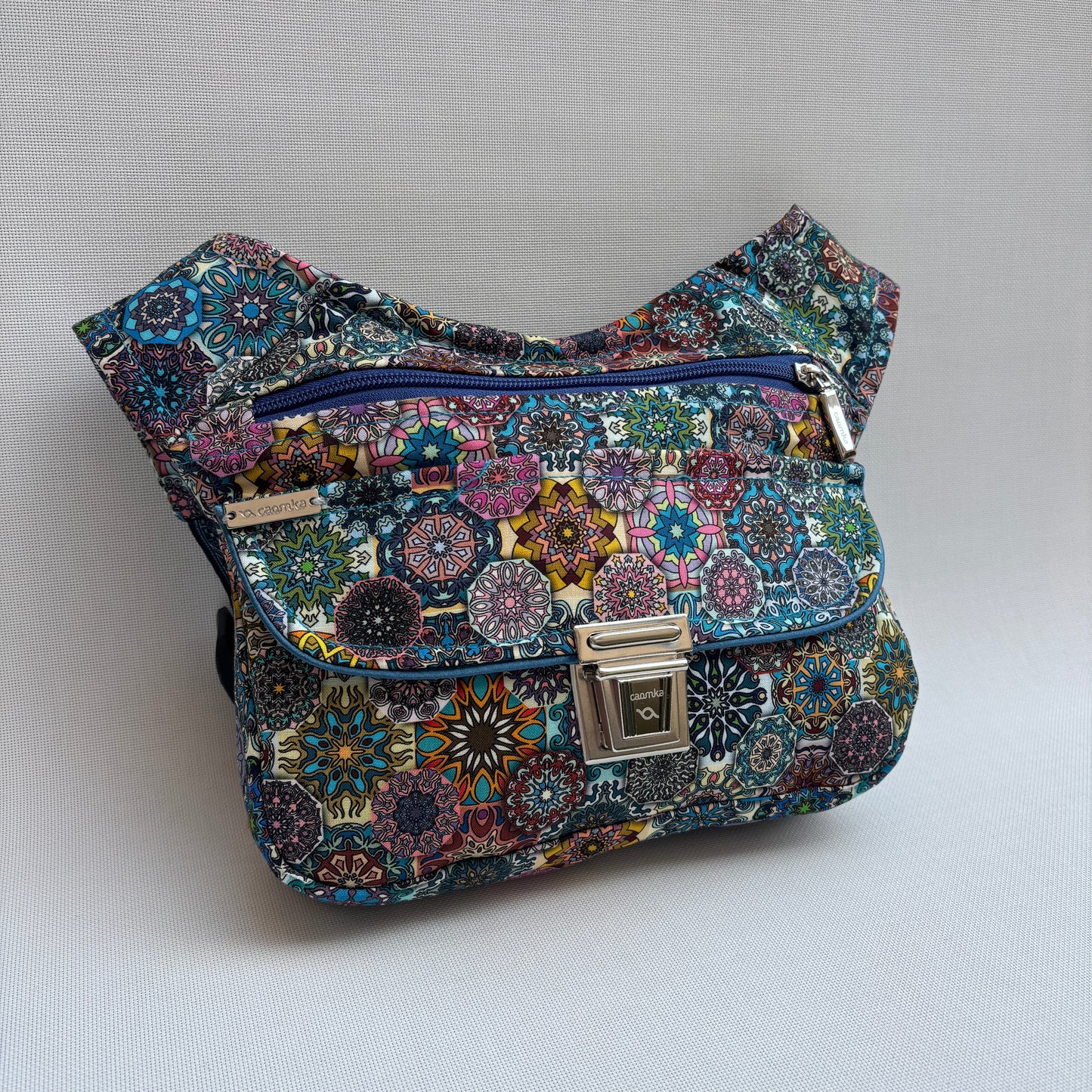 Spezielle Weltkarte + Gesäßtasche Einzelstück Nr. 11951