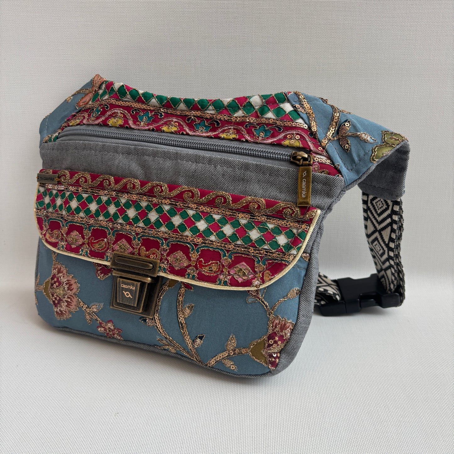 Riñonera "Special Elegant India Top" · Pieza única Núm. 18569