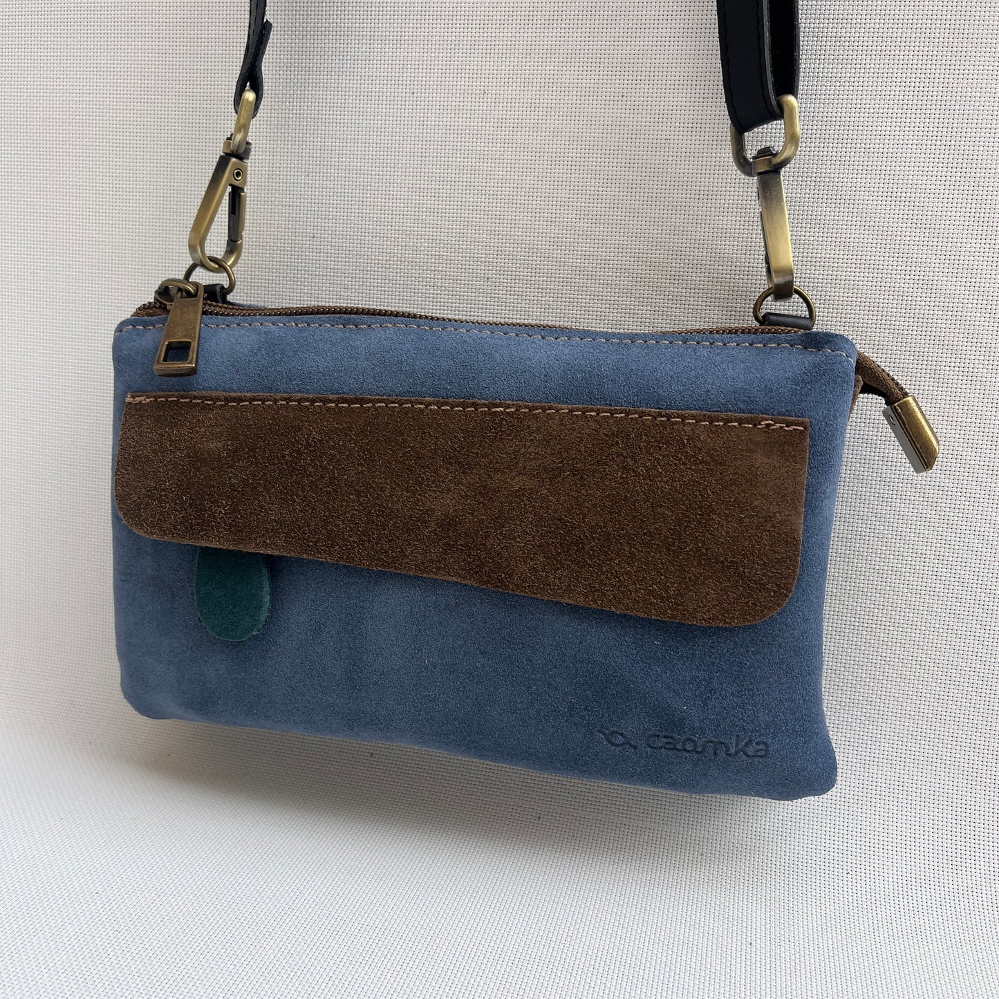 Riñonera multifunción NANO "Denim" · Piel Serraje · Pieza Exclusiva Núm. 14627