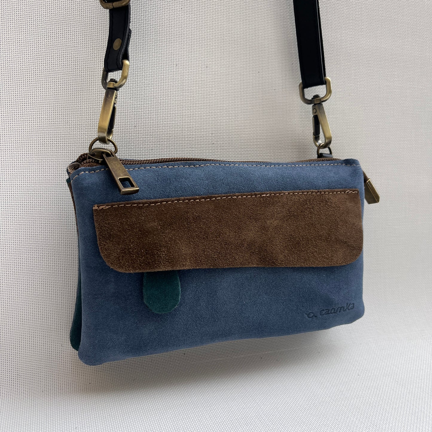 Riñonera multifunción NANO "Denim" · Piel Serraje · Pieza Exclusiva Núm. 14627