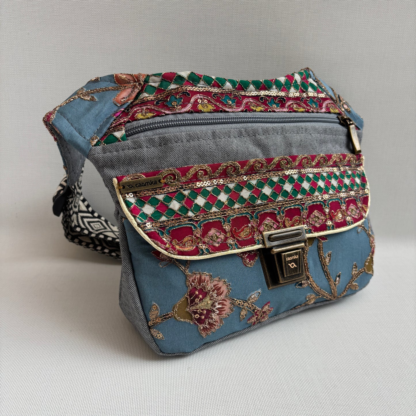 Riñonera "Special Elegant India Top" · Pieza única Núm. 18569