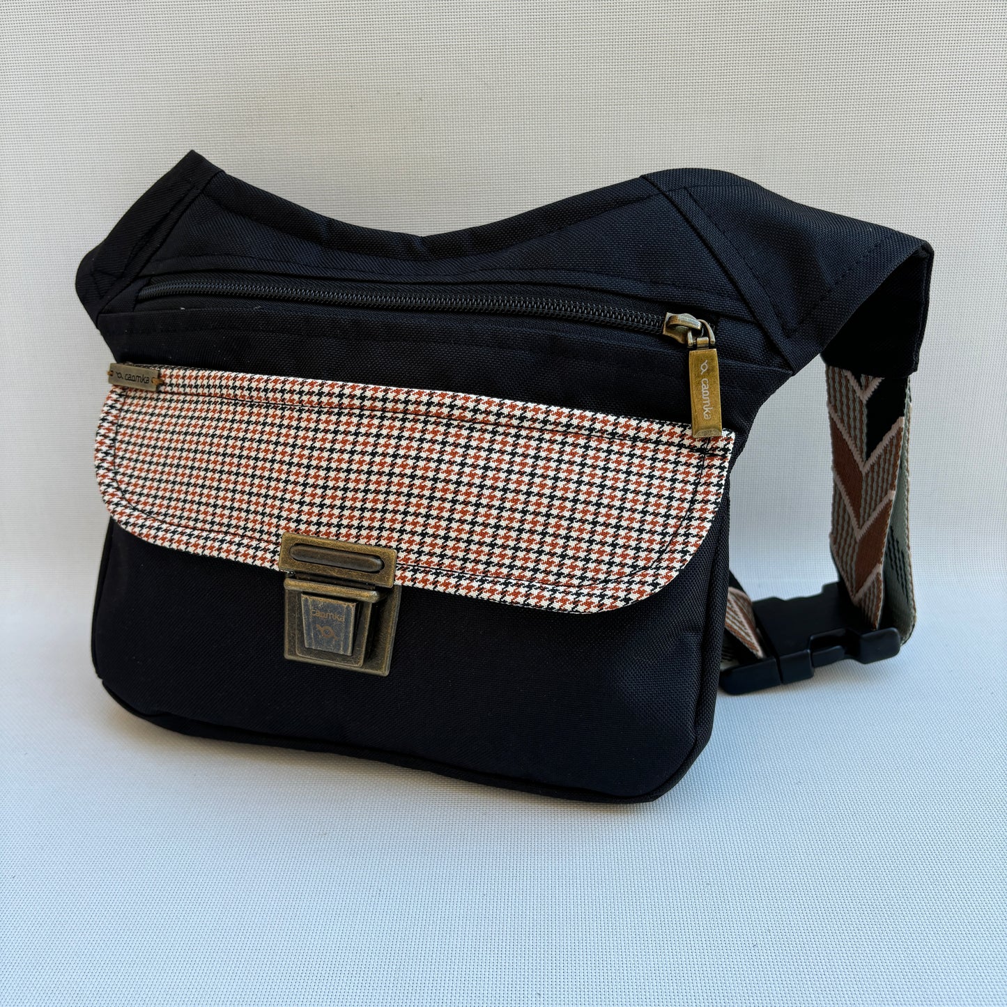 Special Black "Cordura" Top · Impermeable + Bolsillo trasero · Pieza Única Núm. 16348