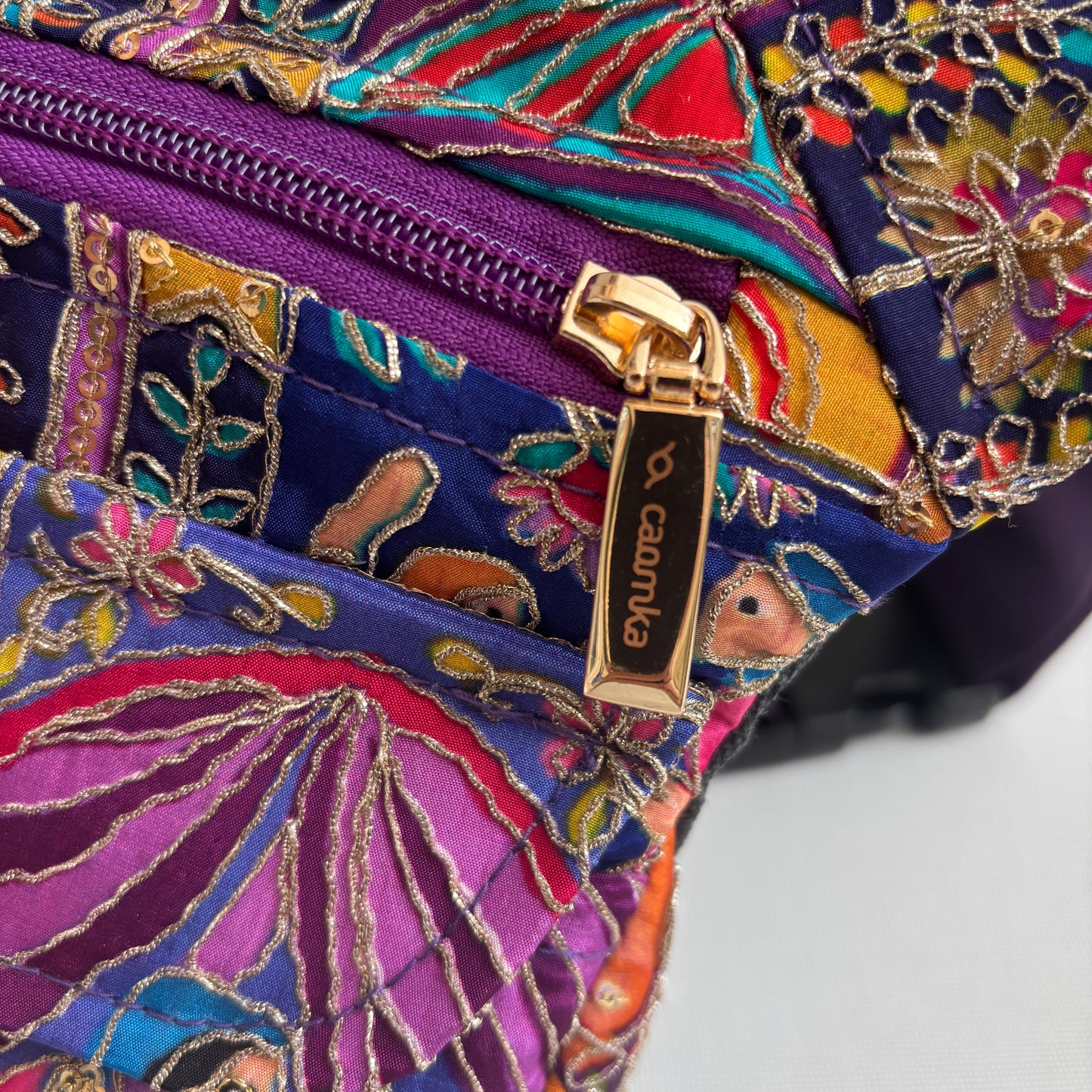 Riñonera "Special Amazing India" + Bolsillo trasero · Pieza Única Núm. 18562