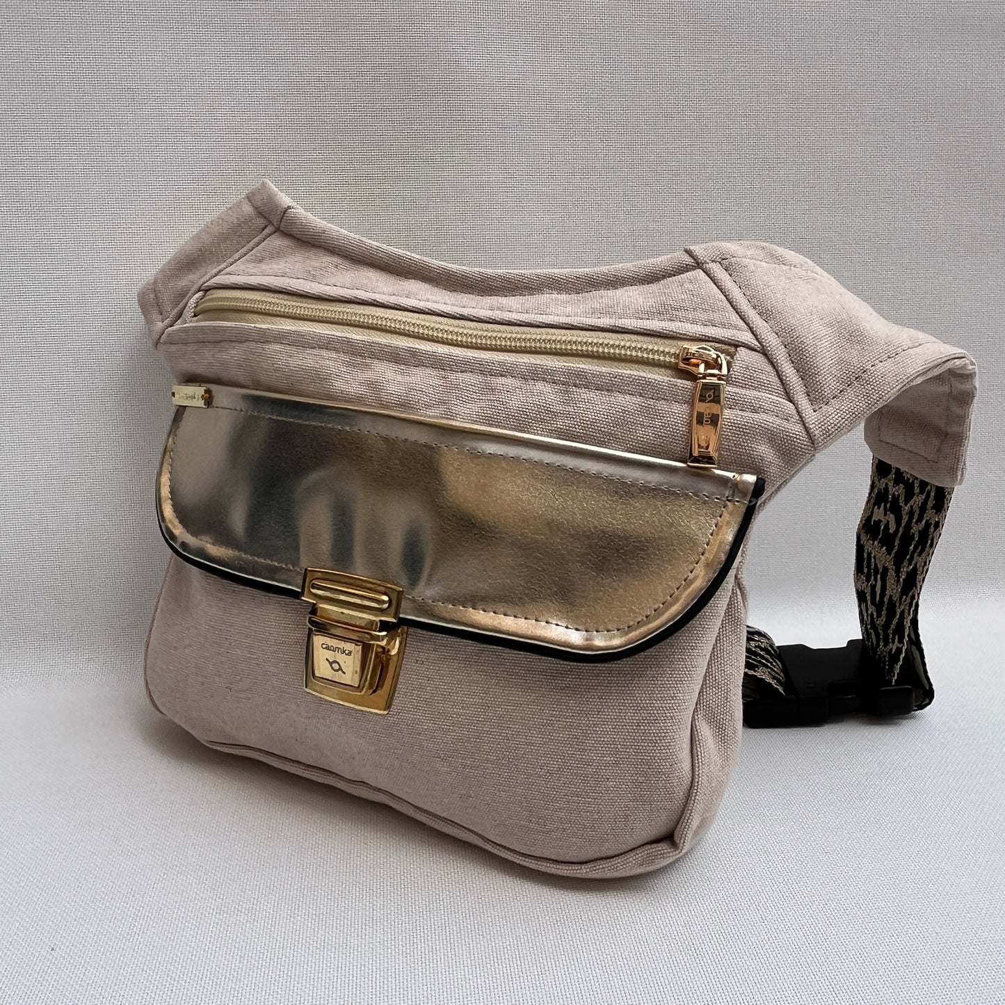Special Golden Beige · Pieza Única Núm. 15417