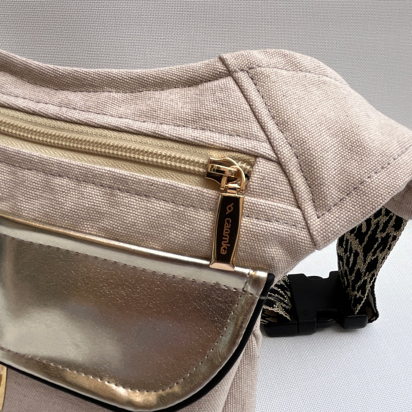 Special Golden Beige · Pieza Única Núm. 15417