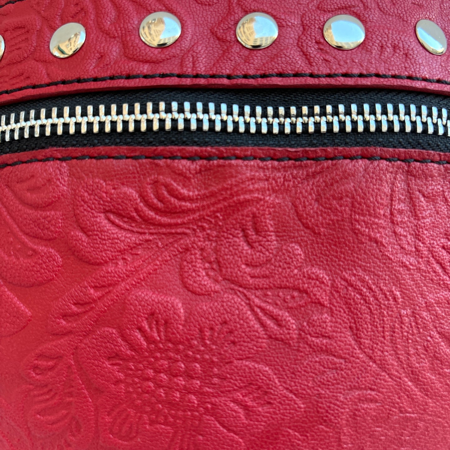 Special Premium Retro Chic Red · Piel · Pieza Exclusiva Núm. 16330