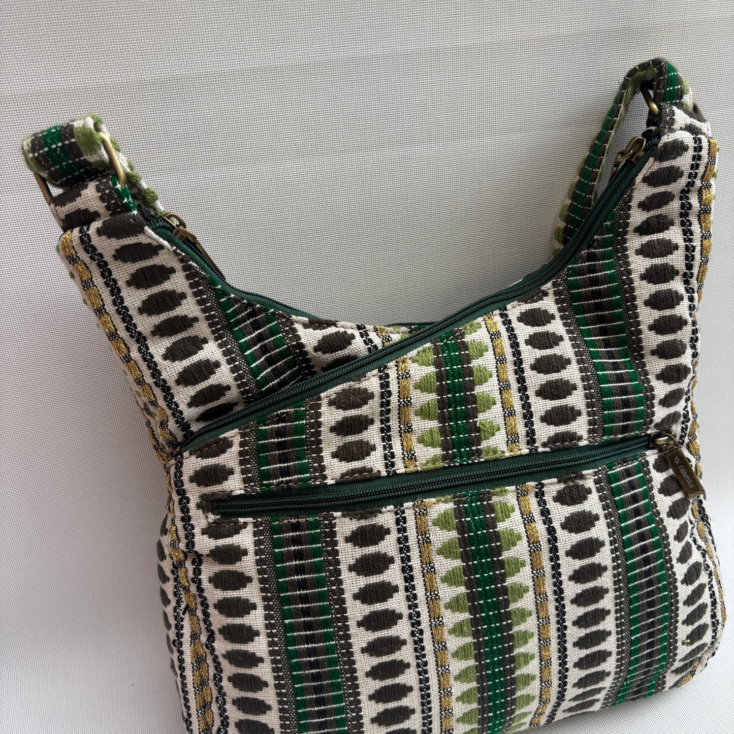 Bolso Bandolera Súper Caomka "Green Nomad Spirit" · Pieza Única Núm. 18505