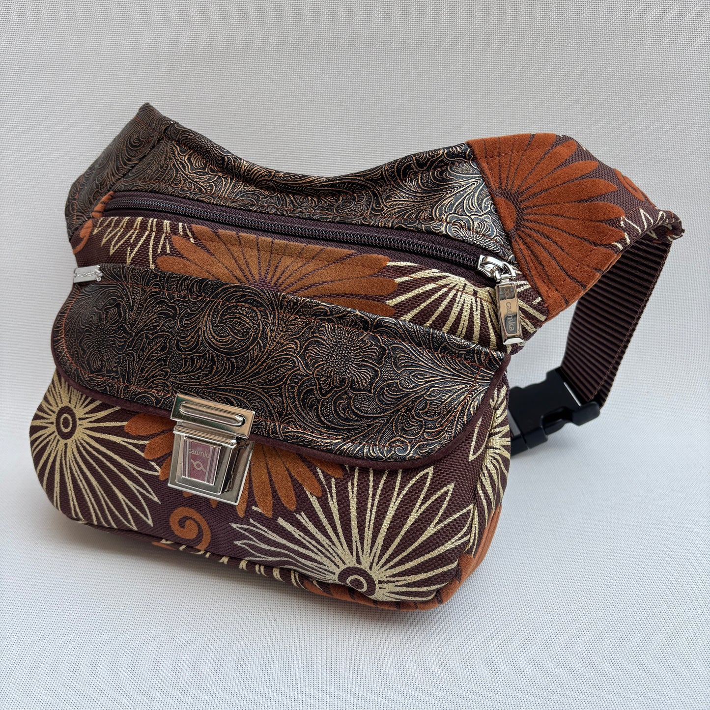 Riñonera "Elegant Paris" + Bolsillo trasero · Pieza Única Núm. 17132