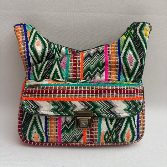 Bolso Bandolera Súper Caomka "Emerald Tribal Glow" · Pieza Única Núm. 18502