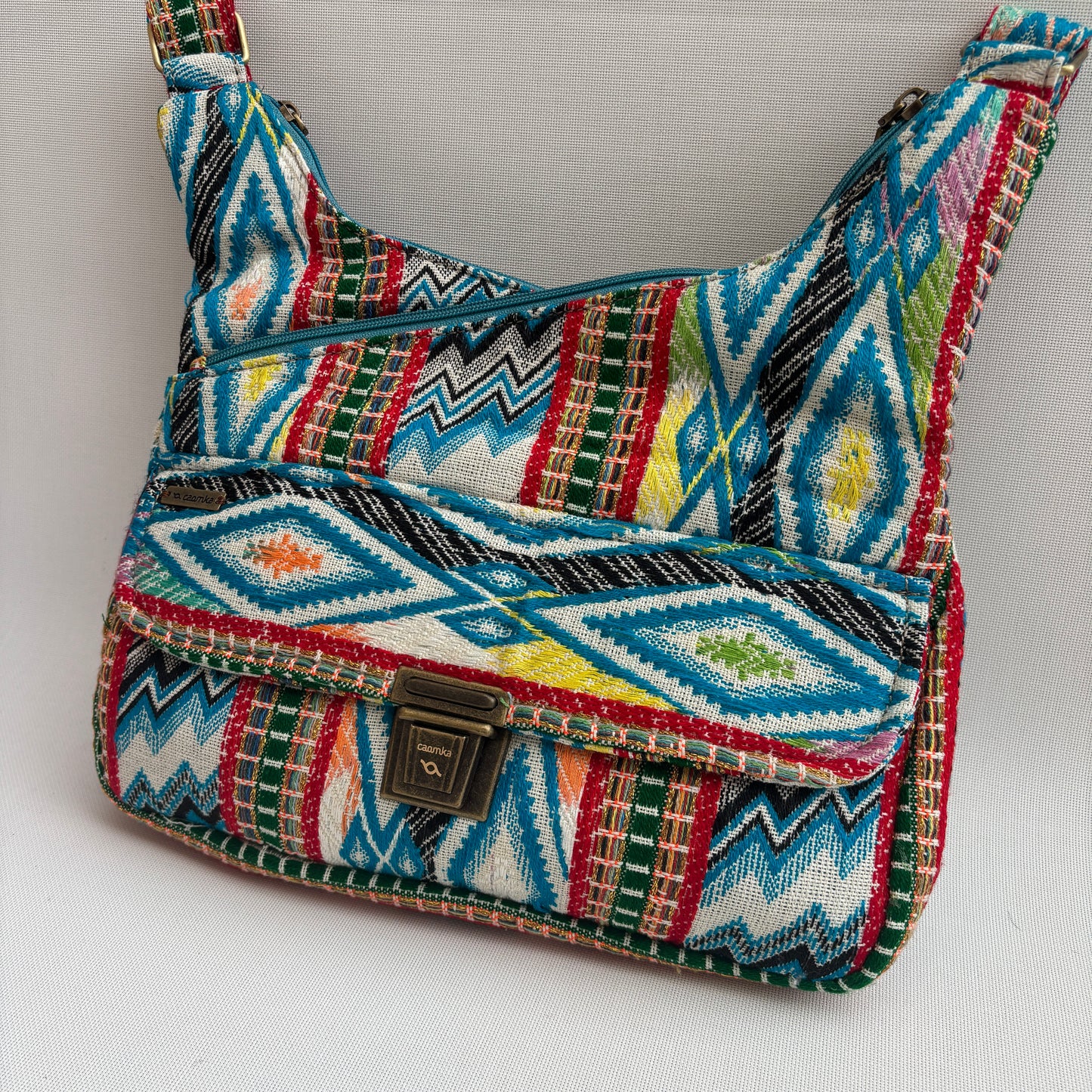 Bolso Bandolera Súper Caomka "Turquoise Nomad Energy" · Pieza Única Núm. 18501