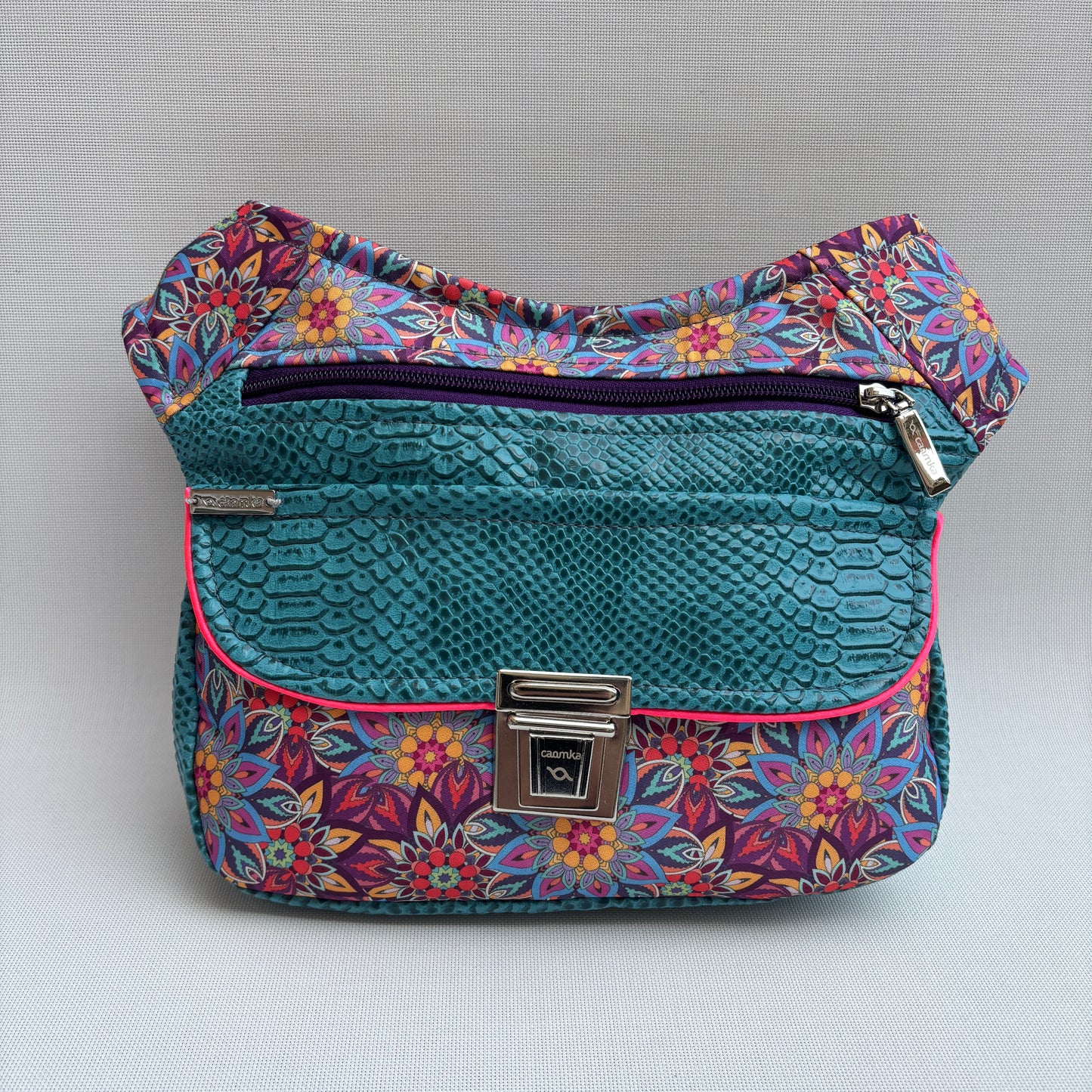 Riñonera "Spring Colors Top" · Pieza Única Núm. 17101
