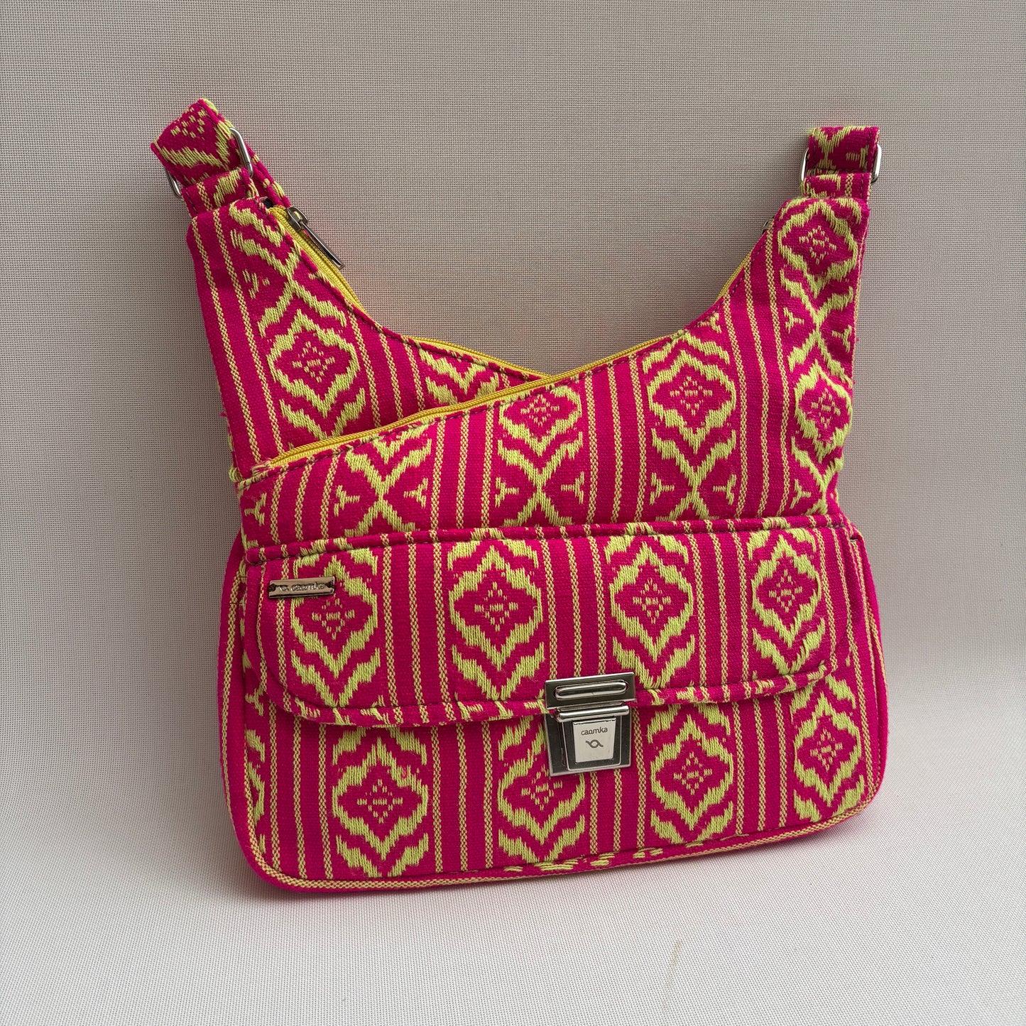 Bolso Bandolera Súper Caomka "Fuchsia Lime Power" · Pieza Única Núm. 18499