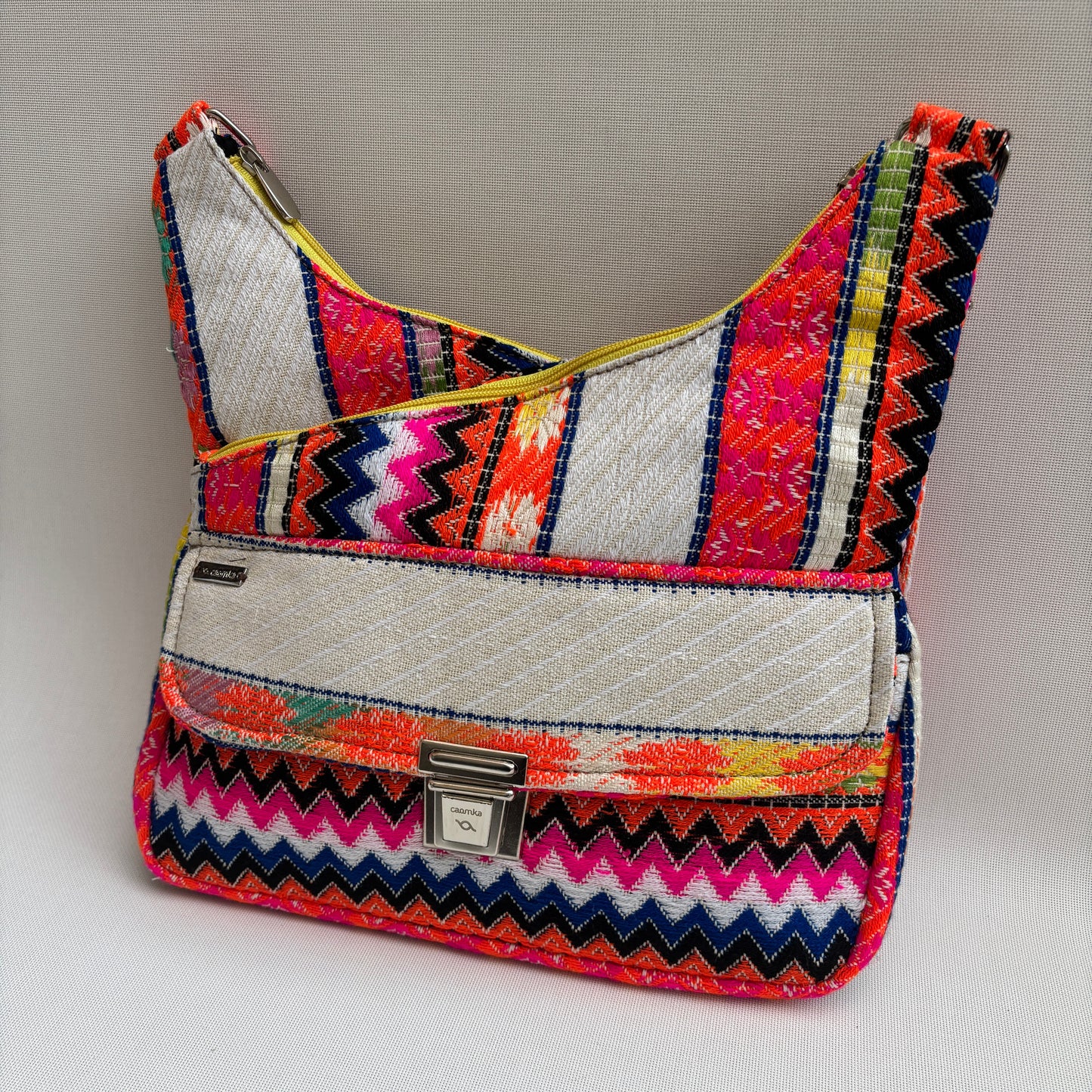 Bolso Bandolera Súper Caomka "Boho Sunset Cream" · Pieza Única Núm. 18498