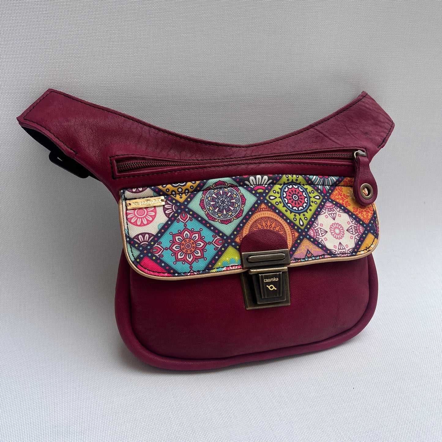 Special Garnet & Mandalas · Piel natural BioCuir® · Pieza Única Núm. 13824