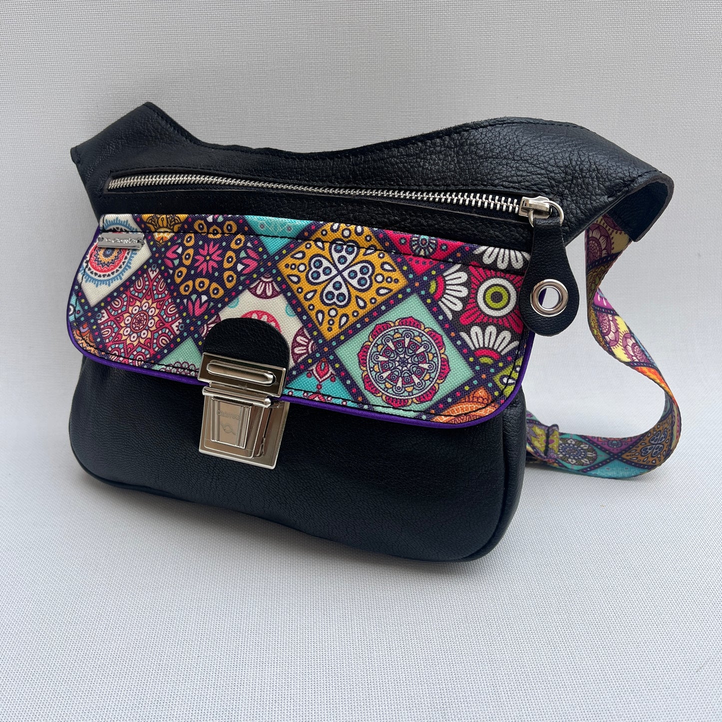 Special Black & Mandalas · Piel natural BioCuir® · Pieza Única Núm. 13811