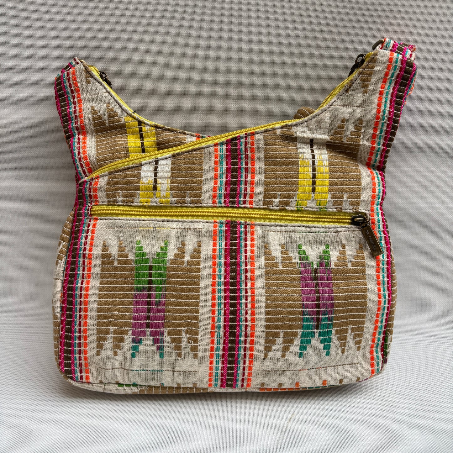 Bolso Bandolera Súper Caomka "Tribal Energy" · Pieza Única Núm. 18495