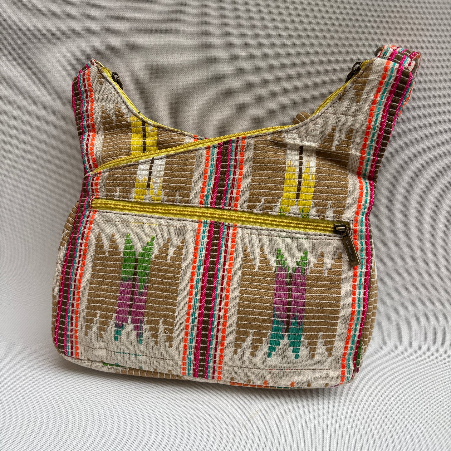 Bolso Bandolera Súper Caomka "Tribal Energy" · Pieza Única Núm. 18495