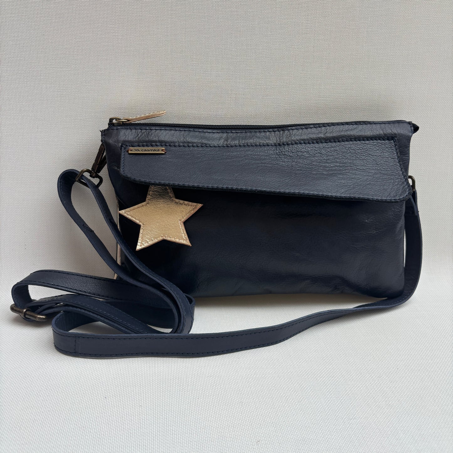 Bolso Caomka "Estrella" · Piel - Cuero · Pieza Única Núm. 18552