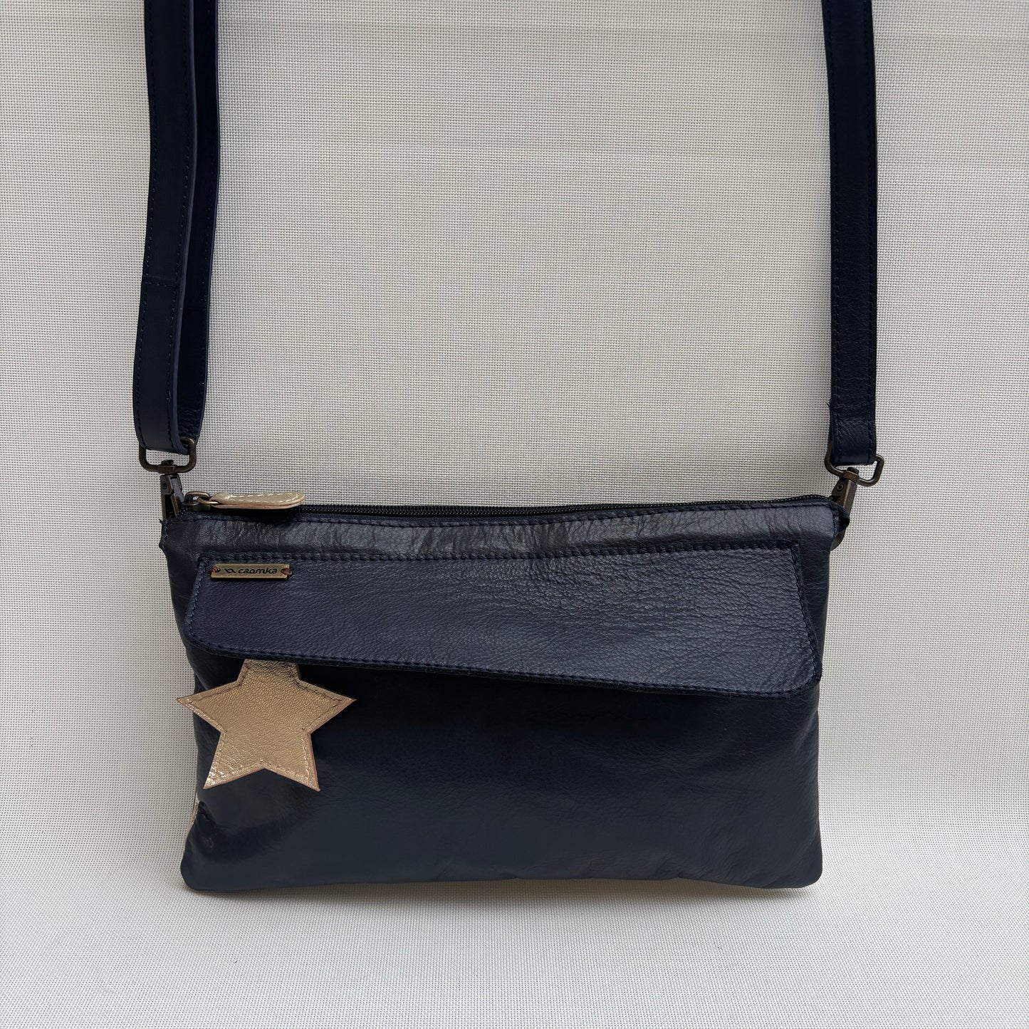 Bolso Caomka "Estrella" · Piel - Cuero · Pieza Única Núm. 18552