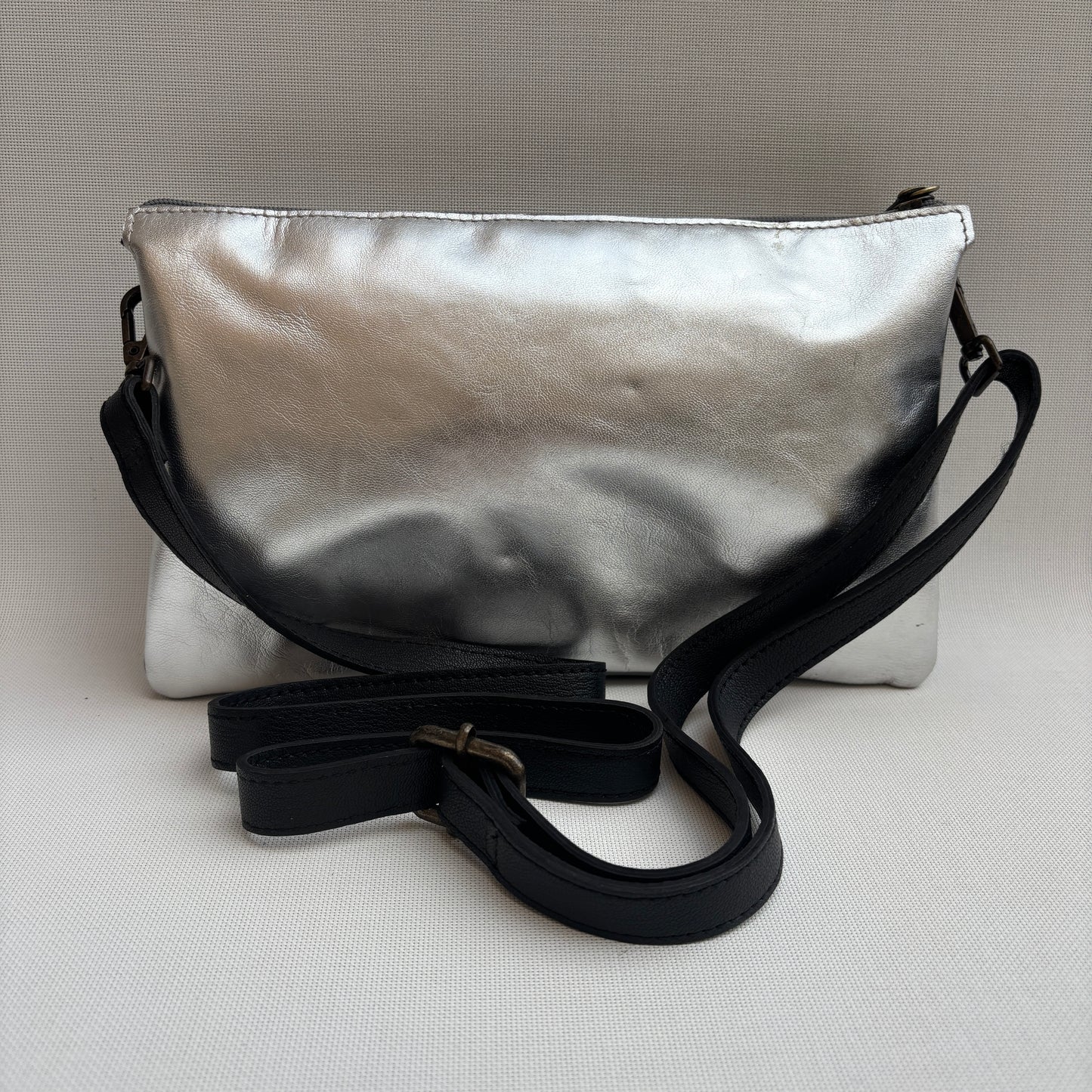 Bolso Caomka "Estrella" · Piel - Cuero · Pieza Única Núm. 18549