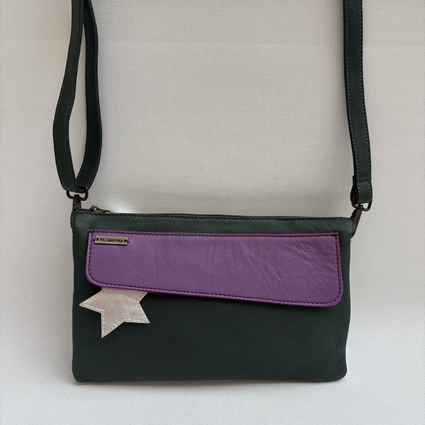 Bolso Caomka "Estrella" · Piel - Cuero · Pieza Única Núm. 18548