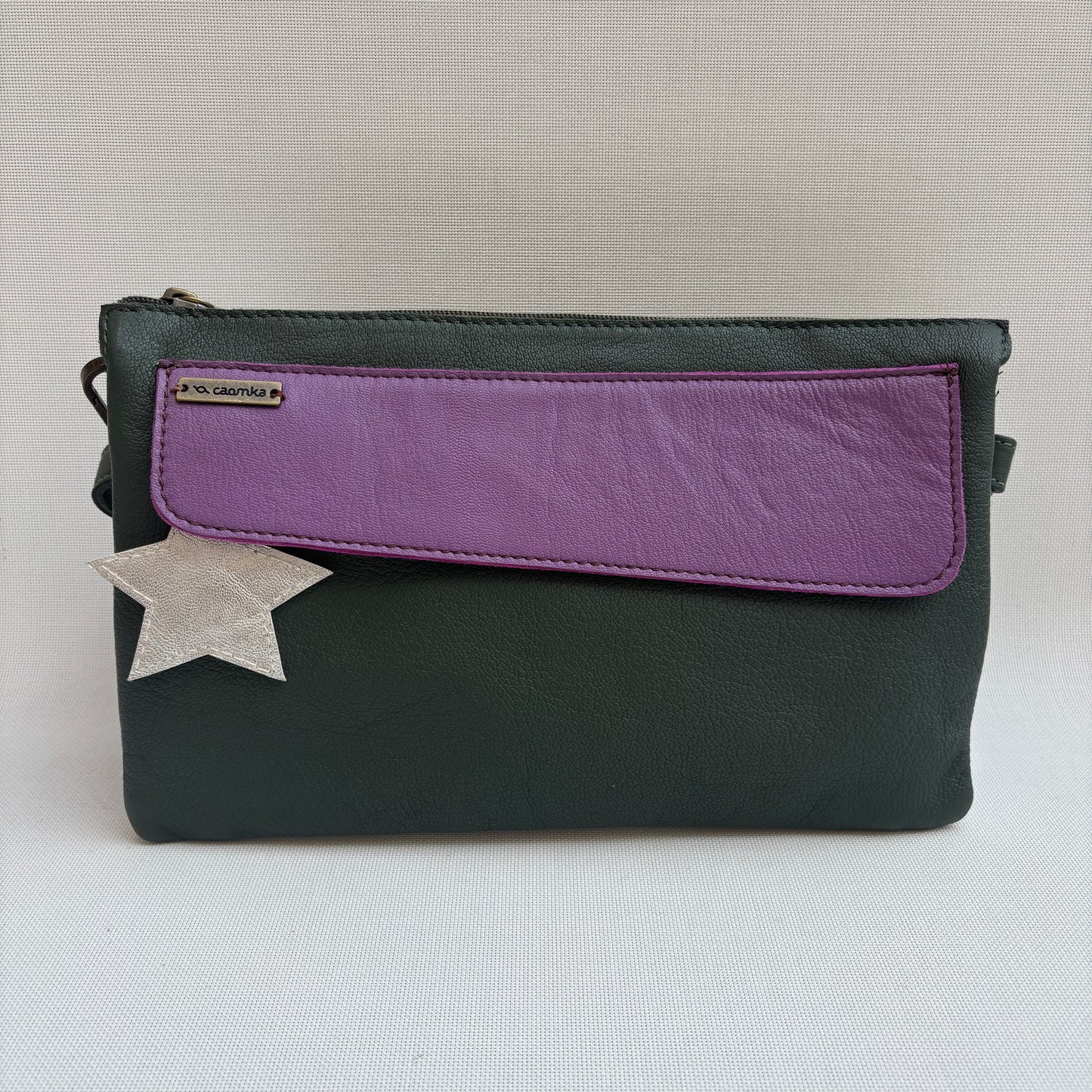 Bolso Caomka "Estrella" · Piel - Cuero · Pieza Única Núm. 18548