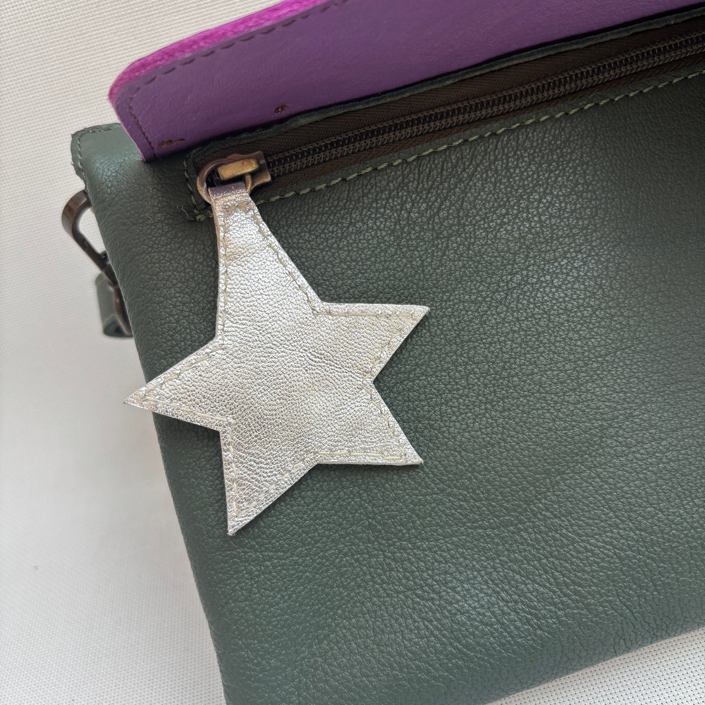 Bolso Caomka "Estrella" · Piel - Cuero · Pieza Única Núm. 18548