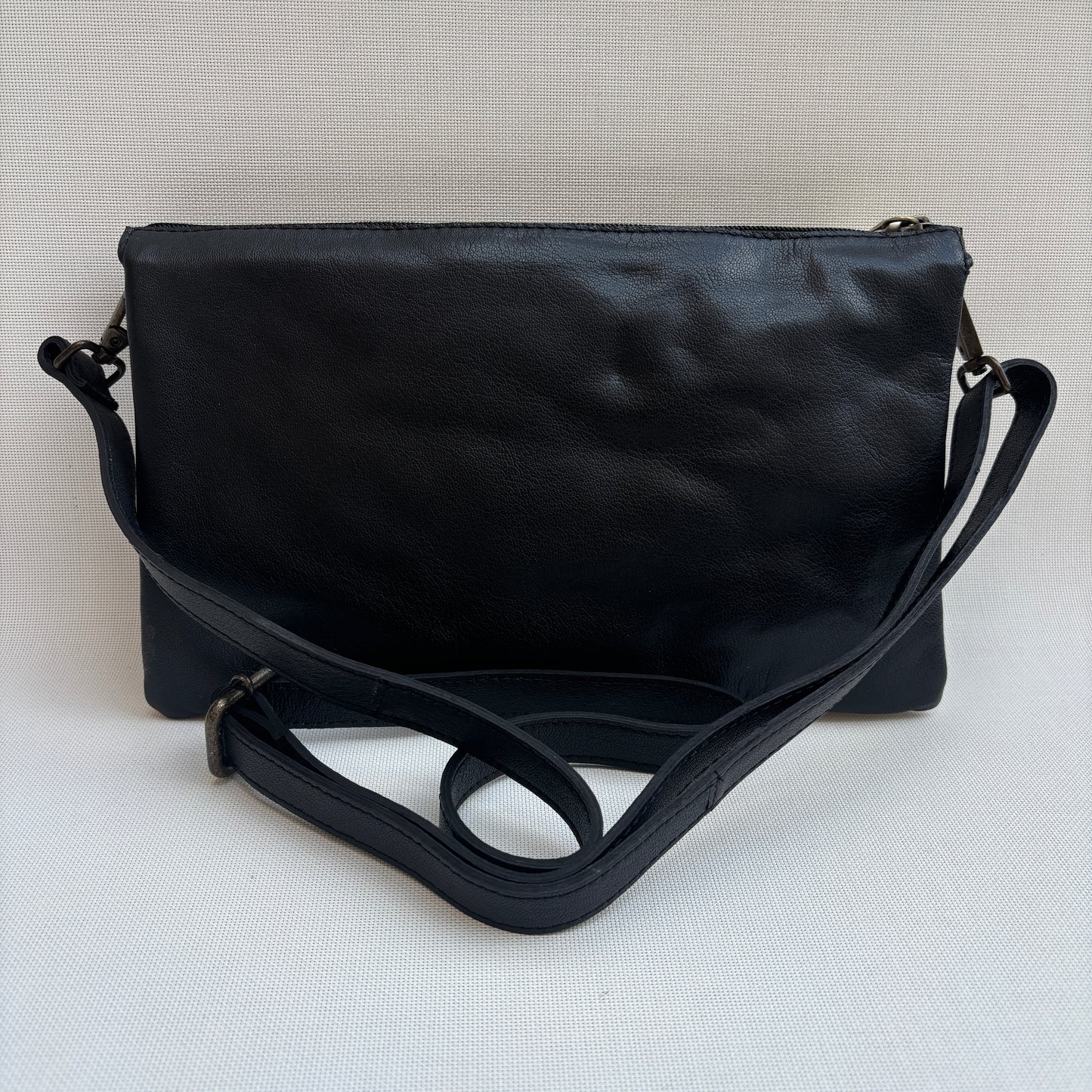 Bolso Caomka "Estrella" · Piel - Cuero · Pieza Única Núm. 18547