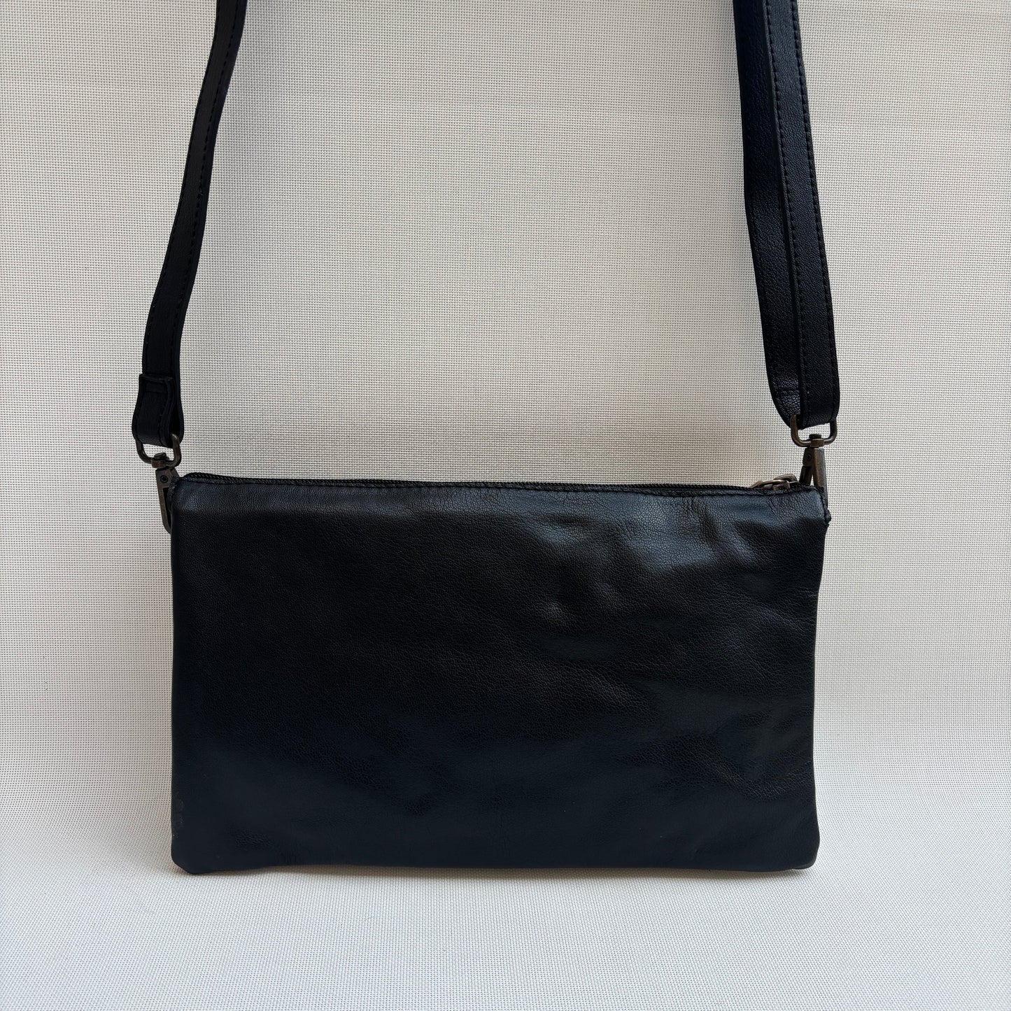 Bolso Caomka "Estrella" · Piel - Cuero · Pieza Única Núm. 18547