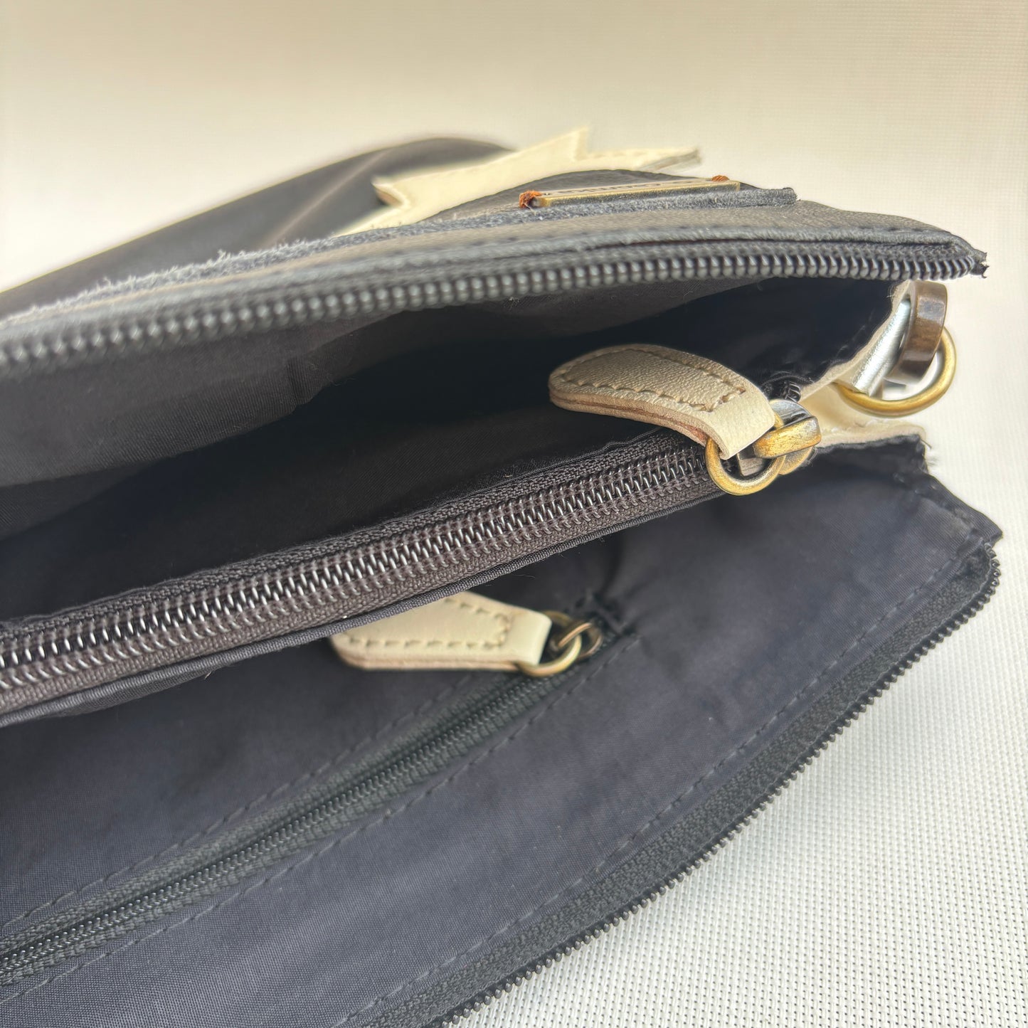 Bolso Caomka "Estrella" · Piel - Cuero · Pieza Única Núm. 18546