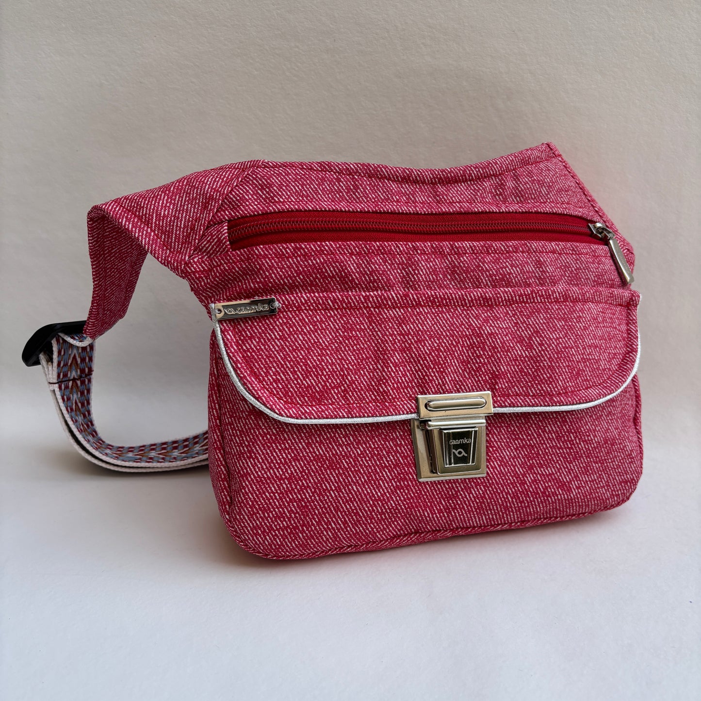 Spezielles schwarzes „Cordura“ &amp; Silber + Gesäßtasche, exklusives Teil Nr. 11492