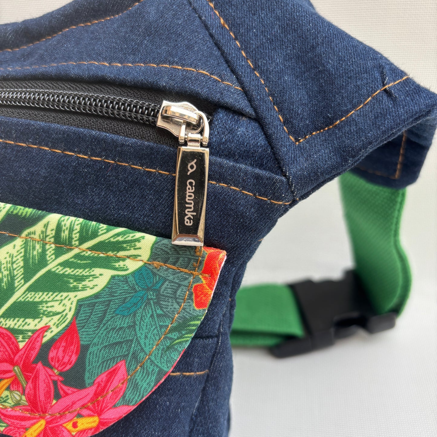 Riñonera "Natura" ♻️ Jeans Recycled ♻️ · Pieza Única Núm. 17912